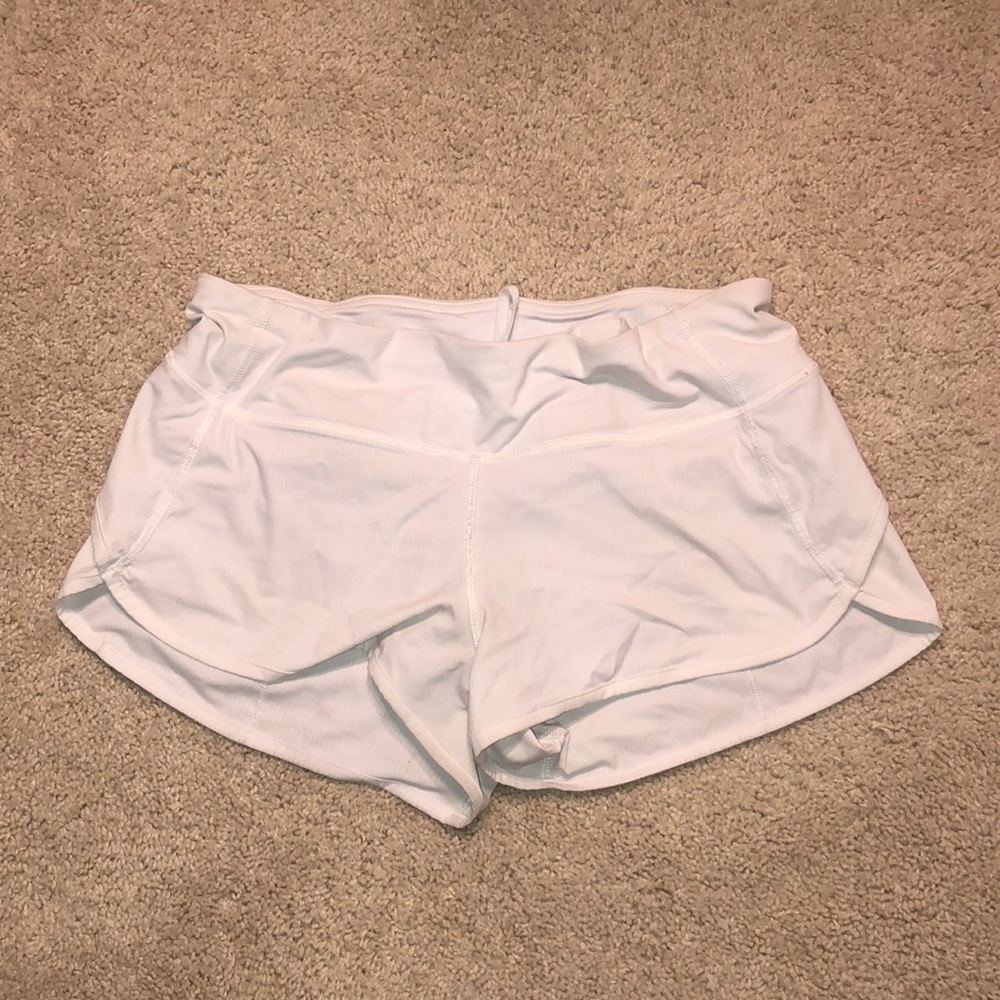 LuLu Speed Up Shorts 2.5